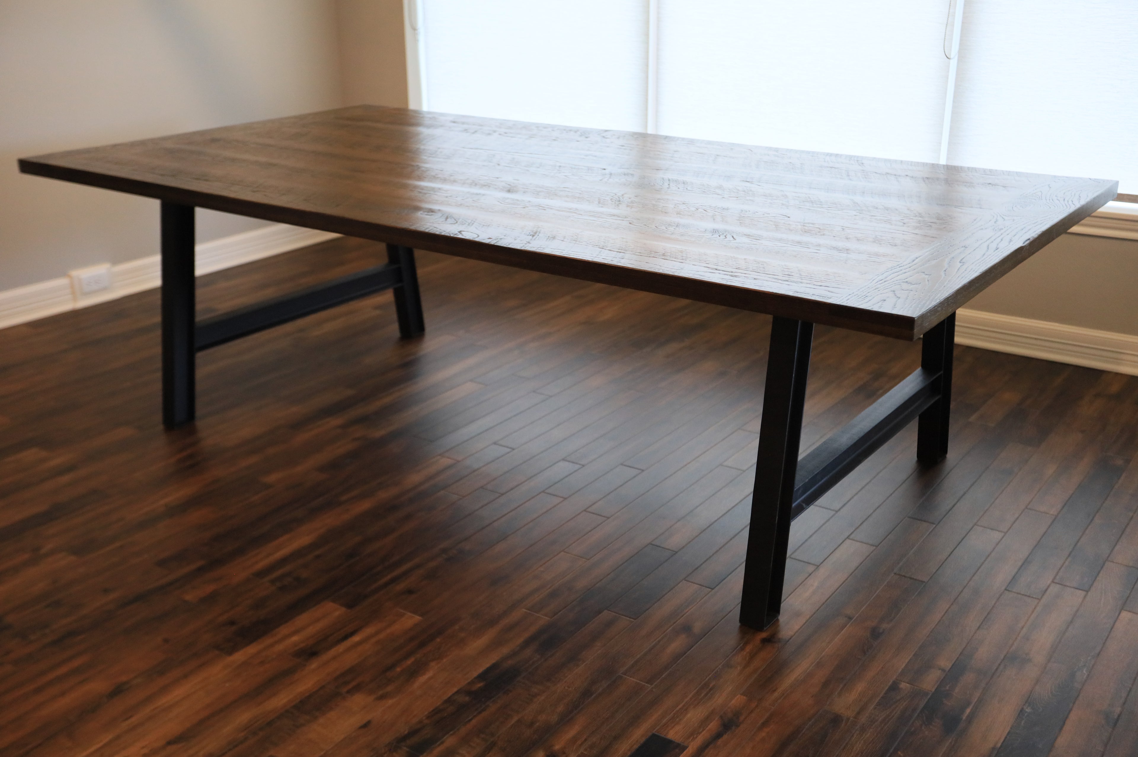 Aptos Dining Table
